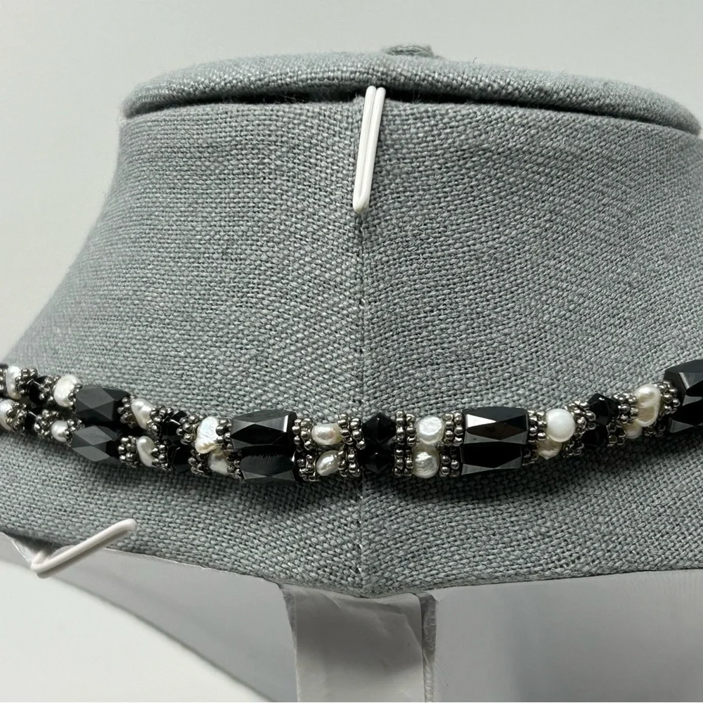 Faux Pearl and Black Beaded Magnetic Necklace 24 Inches Long